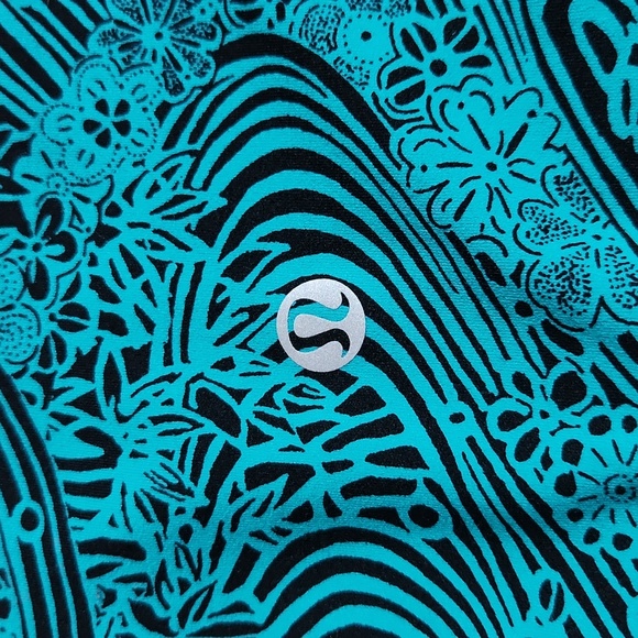 Lululemon, Activewear, Gym, Movement Crop Capri, 6  Green Black and Teal - Picture 6 of 7